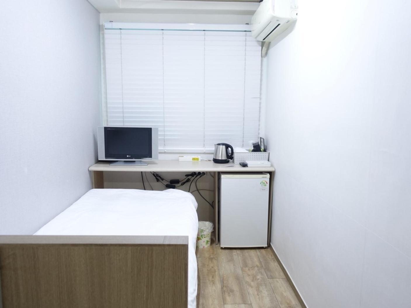 Gangnam Suncity Guesthouse Сеул Стая снимка
